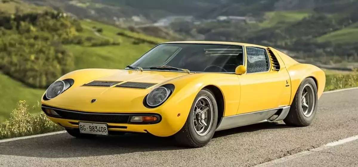 Lamborghini Potentially Revives Miura Legacy with Special Revuelto Edition