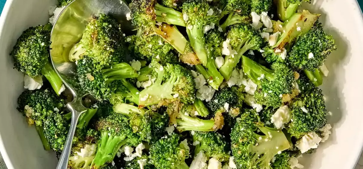 Delectable Lemon Feta Melting Broccoli