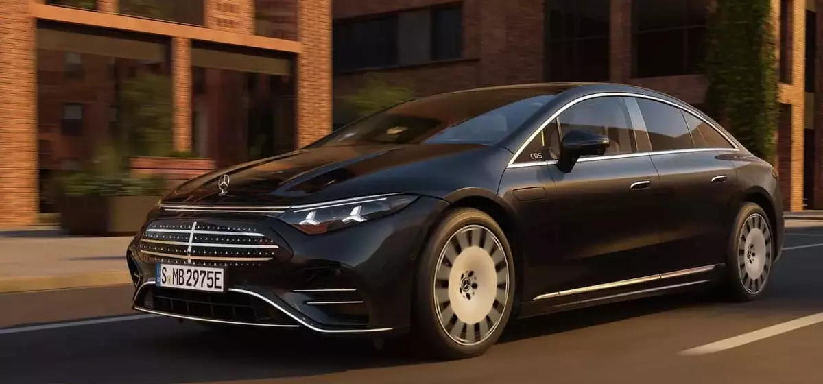 2027 Mercedes-Benz EQS Unveiled: Enhanced Platform Under Familiar Aesthetics