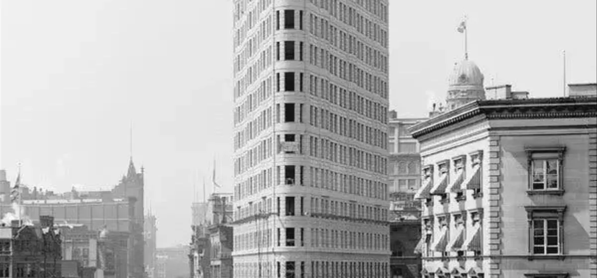 Reviving History: The Flatiron Building's Revolving Door Restoration