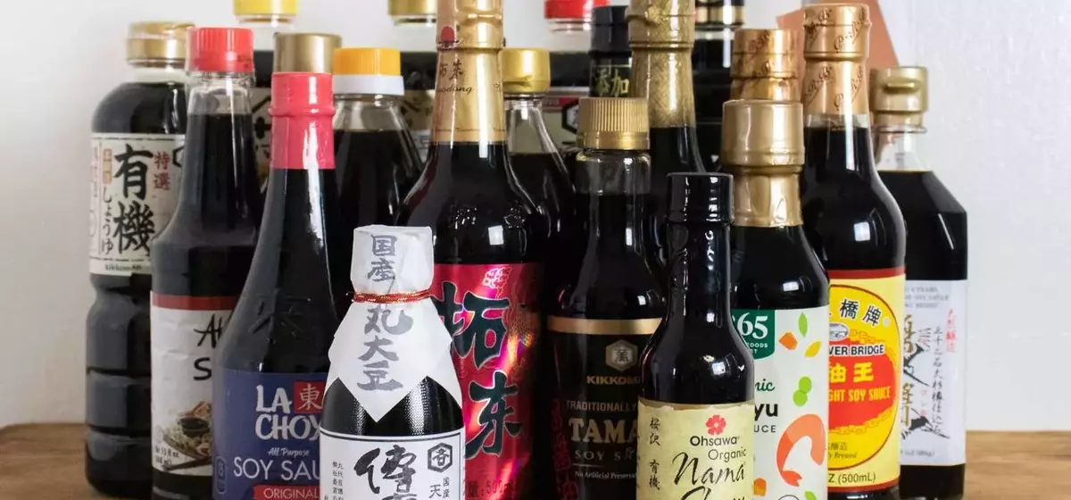 The Culinary Nuances: Understanding Soy Sauce and Tamari
