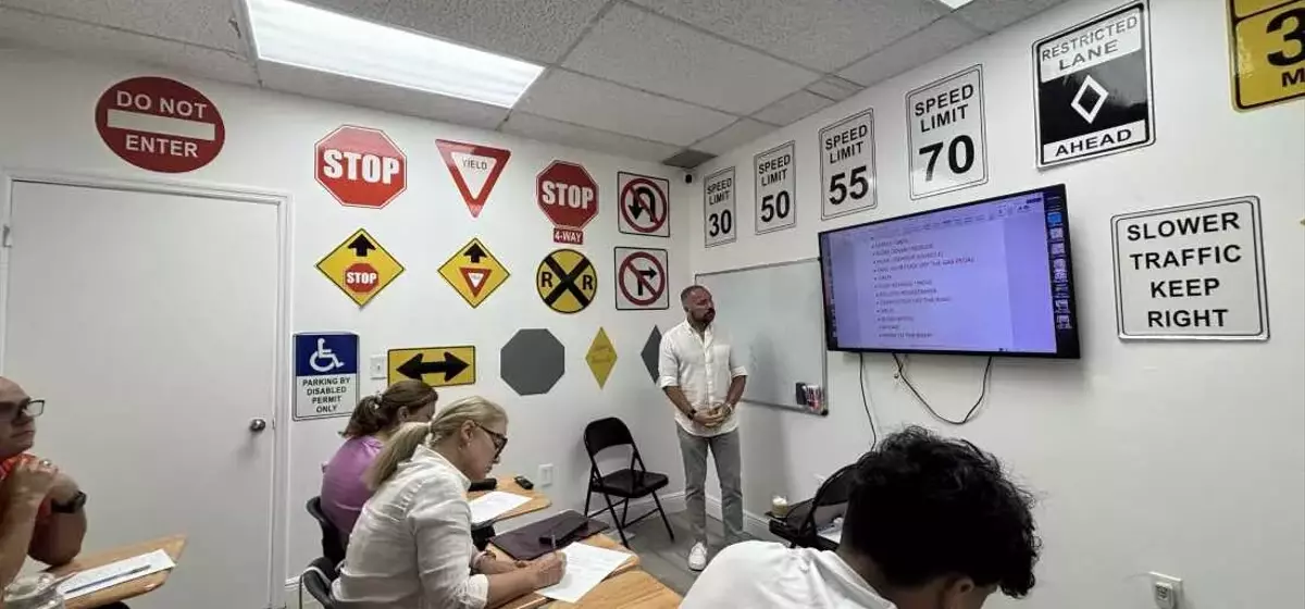 Florida's English-Only Driving Test: A New Hurdle for Spanish Speakers
