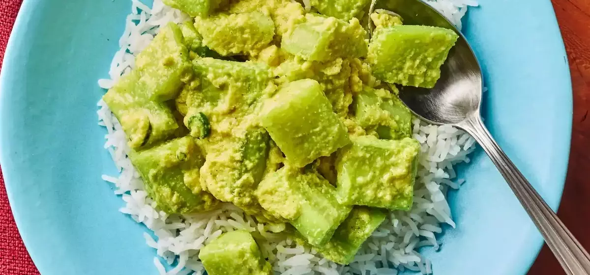 Kakdichi Amti: Indian Cooked Cucumbers with Coconut-Tamarind Sauce