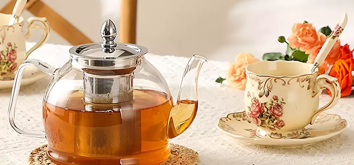 Enhancing Your Tea Experience: Essential Brewing Tools for Health and Flavor