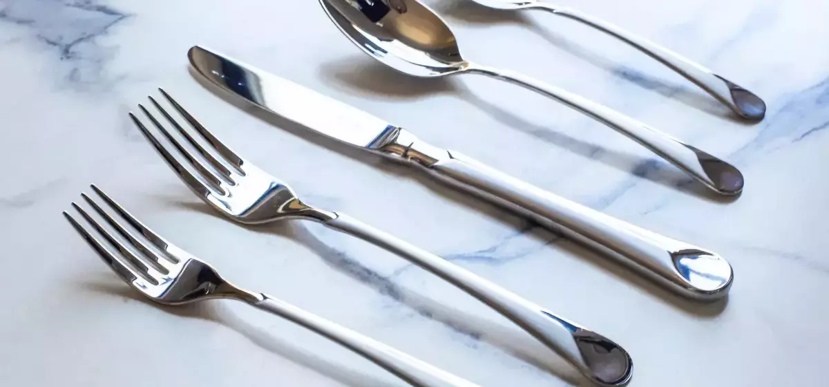 The Ultimate Guide to Choosing the Best Flatware Sets: An Expert Review