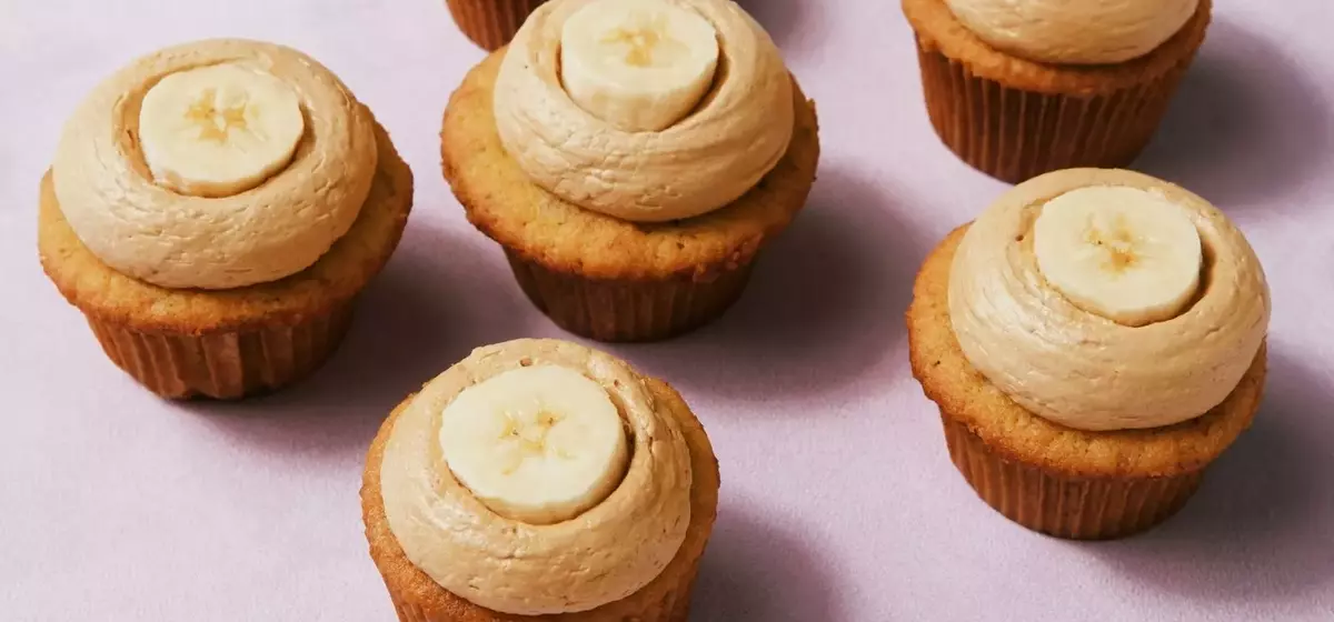 Cupcake Renaissance: Reinventing a Classic Dessert