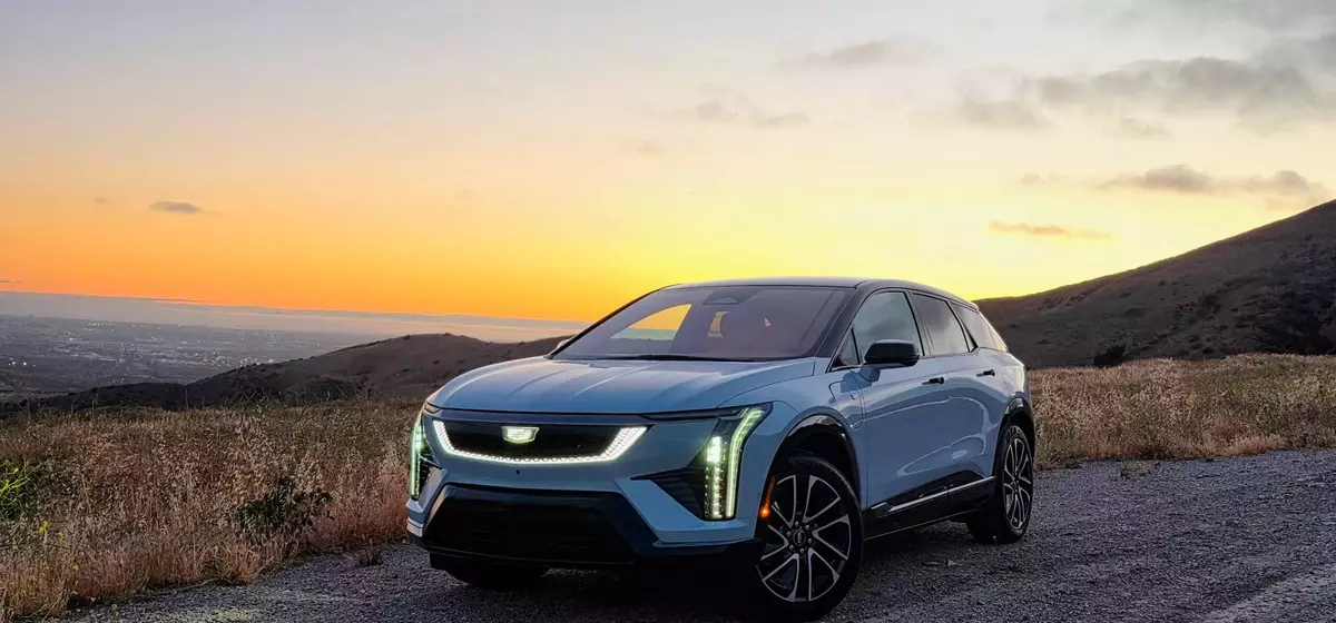 2026 Cadillac Optiq Premium Sport Review: A Quiet and Capable Electric Vehicle Leader