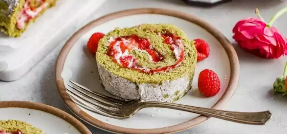 Twelve Exquisite Desserts to Delight Mothers on Their Special Day