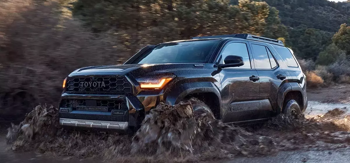 2027 Toyota 4Runner Hybrid: The Off-Road Electrified Evolution
