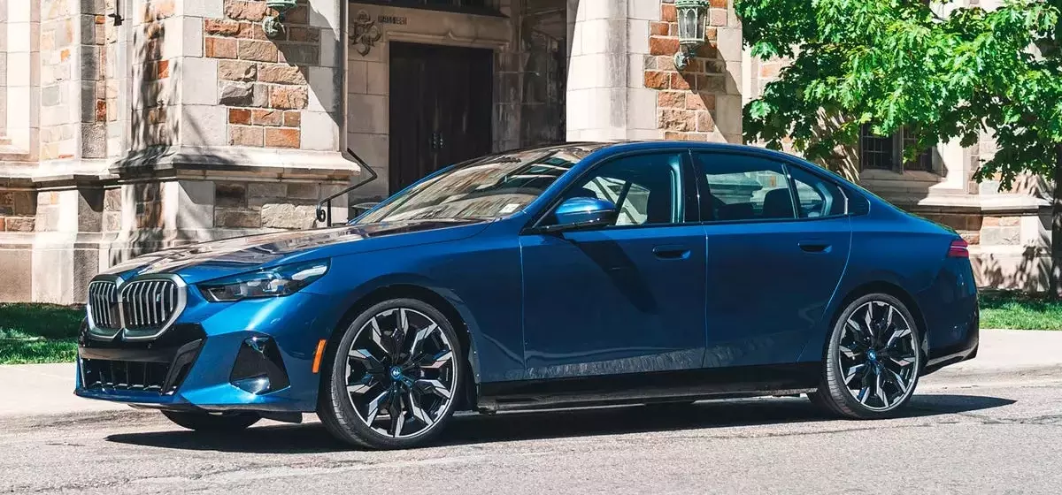 2027 BMW i5: An Electrifying Evolution of the 5-Series