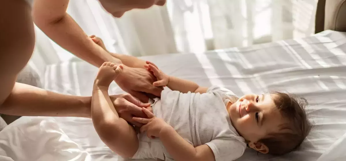 A Parent's Comprehensive Guide to Diaper Sizing: Ensuring Comfort and Preventing Leaks
