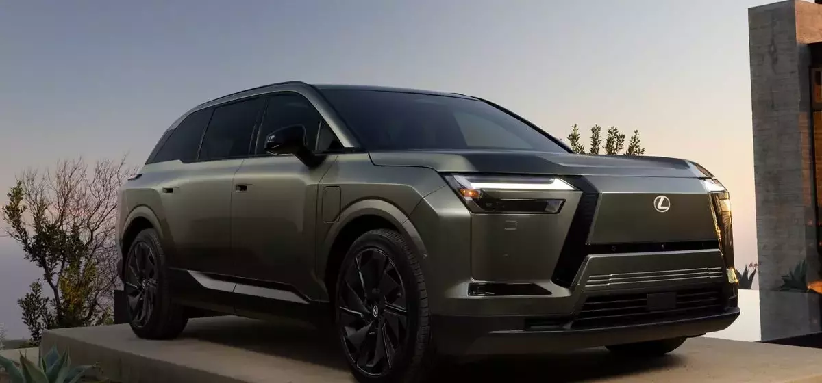 2027 Lexus TZ: An Electrifying Leap into Luxury SUVs