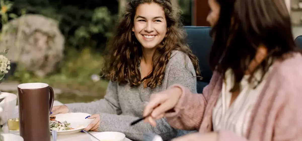 Strengthening Bonds: Activities for Mothers and Teenage Daughters