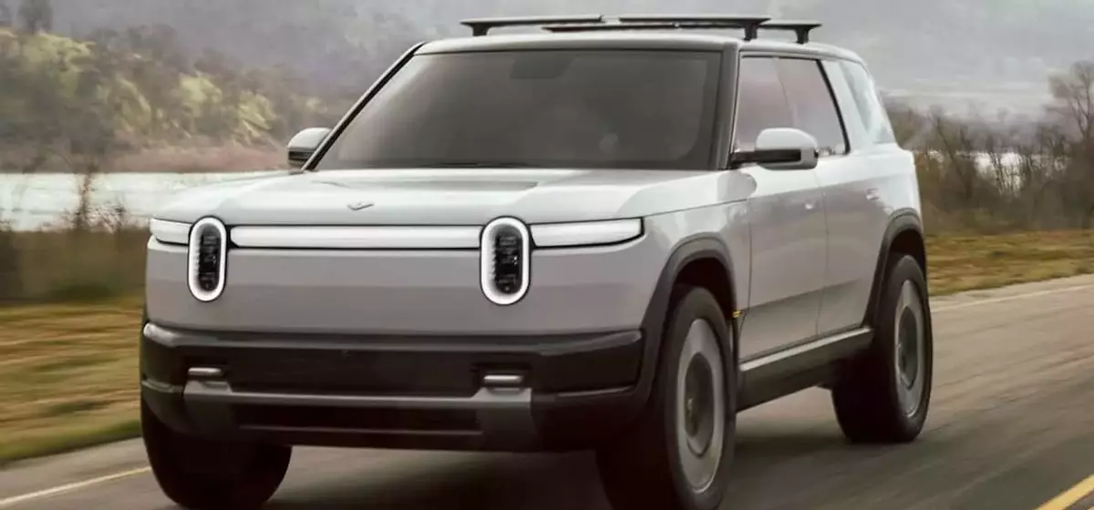 Rivian Explores Diverse R2 Variants, Including Potential High-Performance 'R2X'