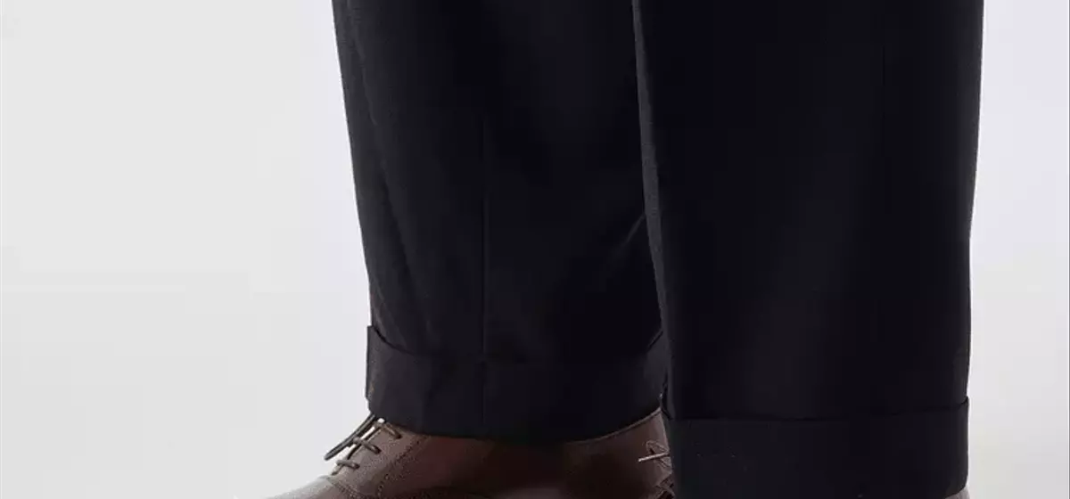The Ultimate Guide to Men's Oxford Shoes: Styles, Selection, and Care