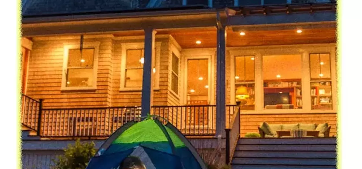 Transform Your Backyard into a Dreamy Staycation Spot