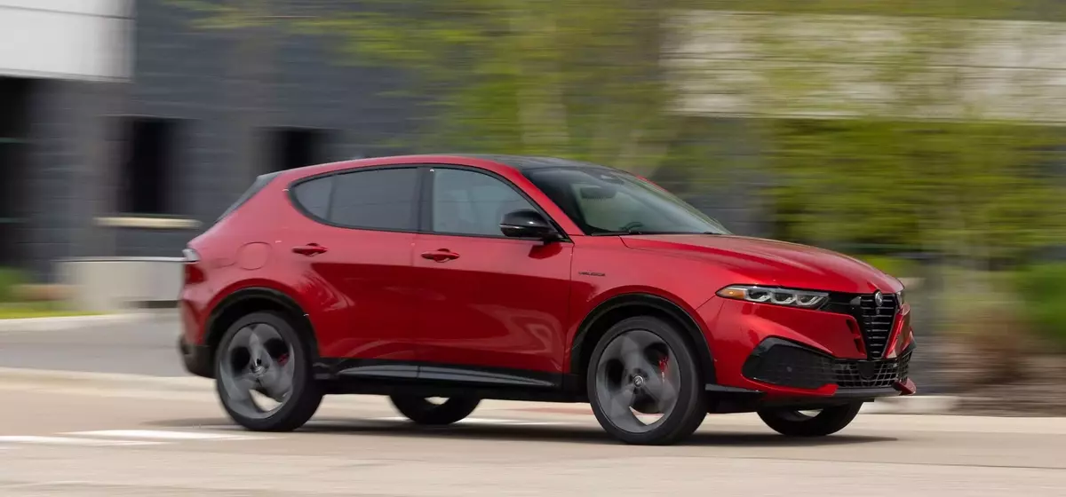 The Evolving 2026 Alfa Romeo Tonale: A Focused Performance Update