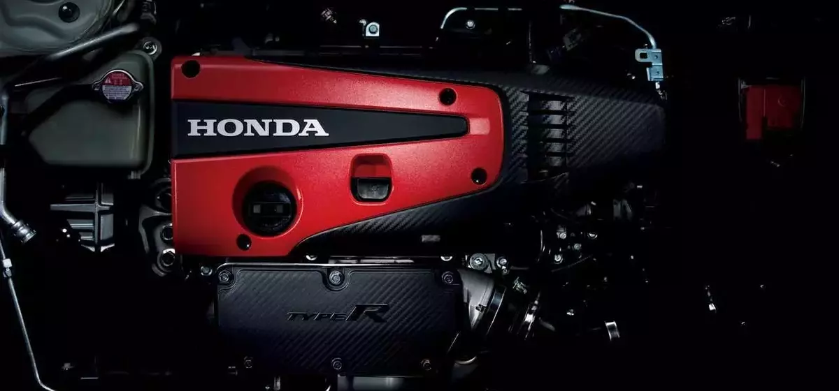 Honda Shifts Focus: Hybrid Future Over All-Electric Goal by 2040