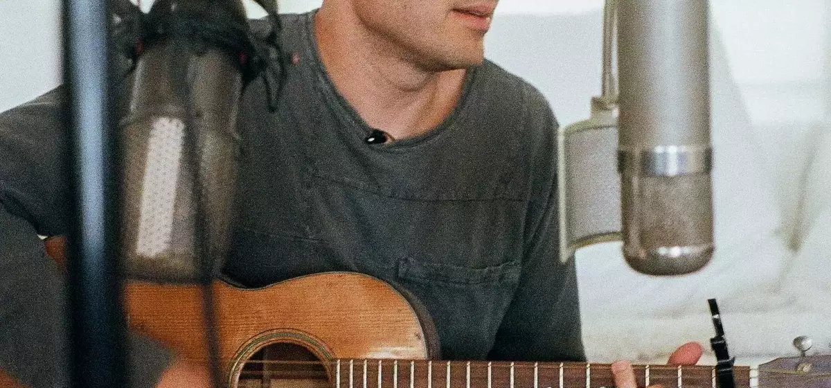 Rostam Batmanglij's Latest Musical Chapter: Blending Heritage and Personal Narratives