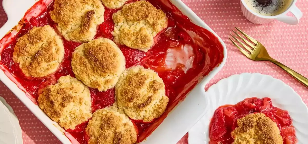 Perfect Strawberry Cobbler with Biscuit Topping