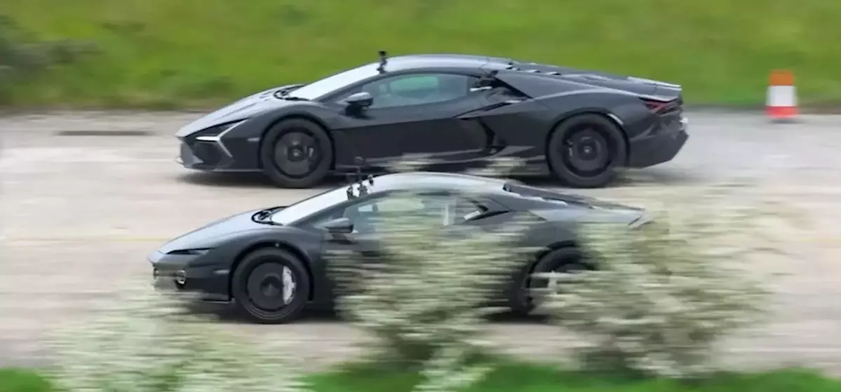 Lamborghini's Hybrid Supercar Showdown: Temerario vs. Revuelto