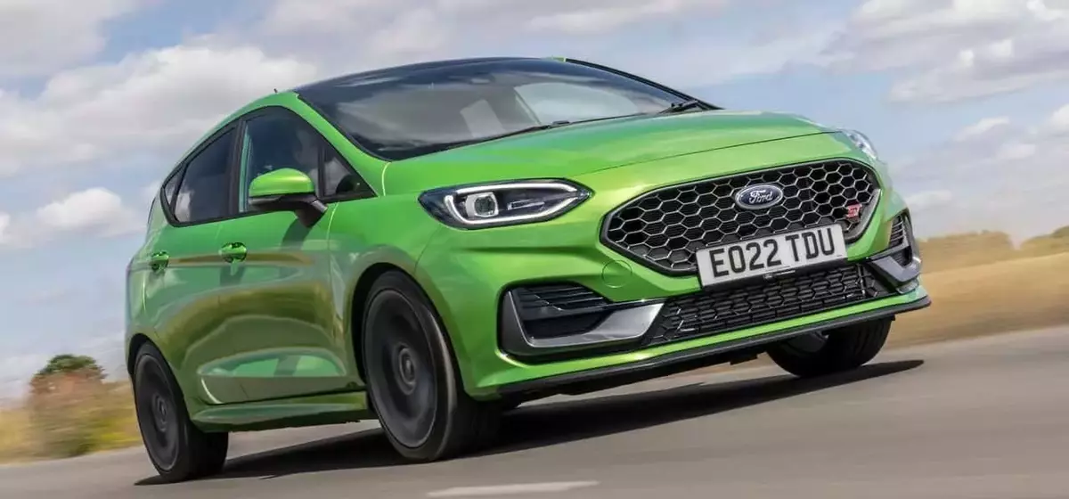 Ford Contemplating Revival of the Fiesta Hatchback in Europe