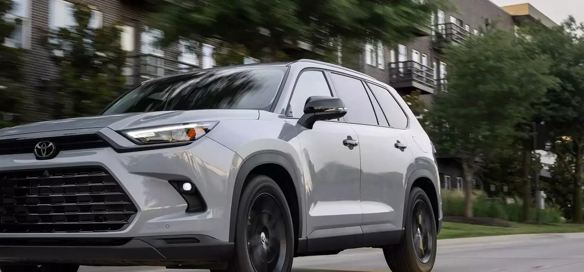 Toyota Unveils Attractive Lease Offers for the 2026 Grand Highlander in May