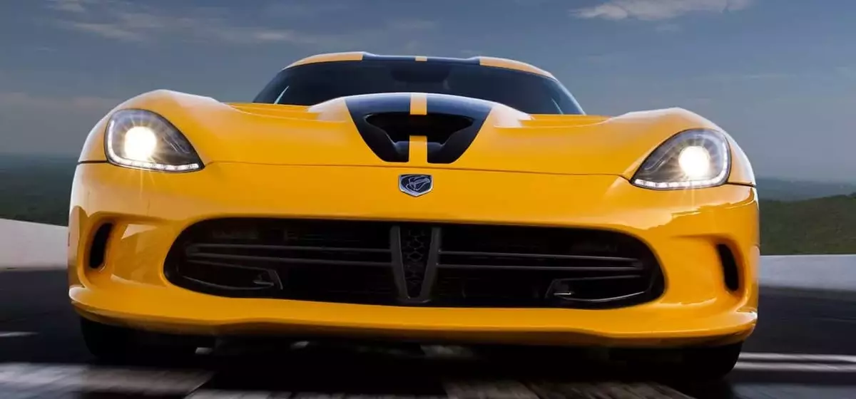 Dodge Unveils New Copperhead Sports Car as Viper Successor