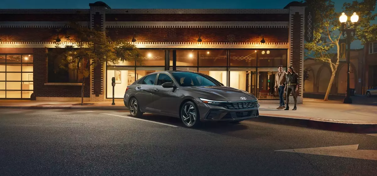 2026 Hyundai Elantra Hybrid Lease Offers Unbeatable Value