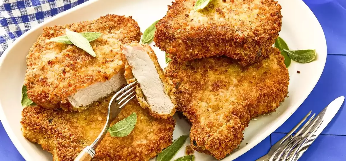 Crispy Pan-Fried Pork Chops: A Family-Pleasing Recipe