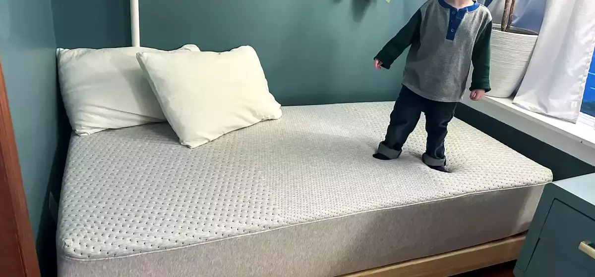 Choosing the Best Mattress for Children: A Comprehensive Guide