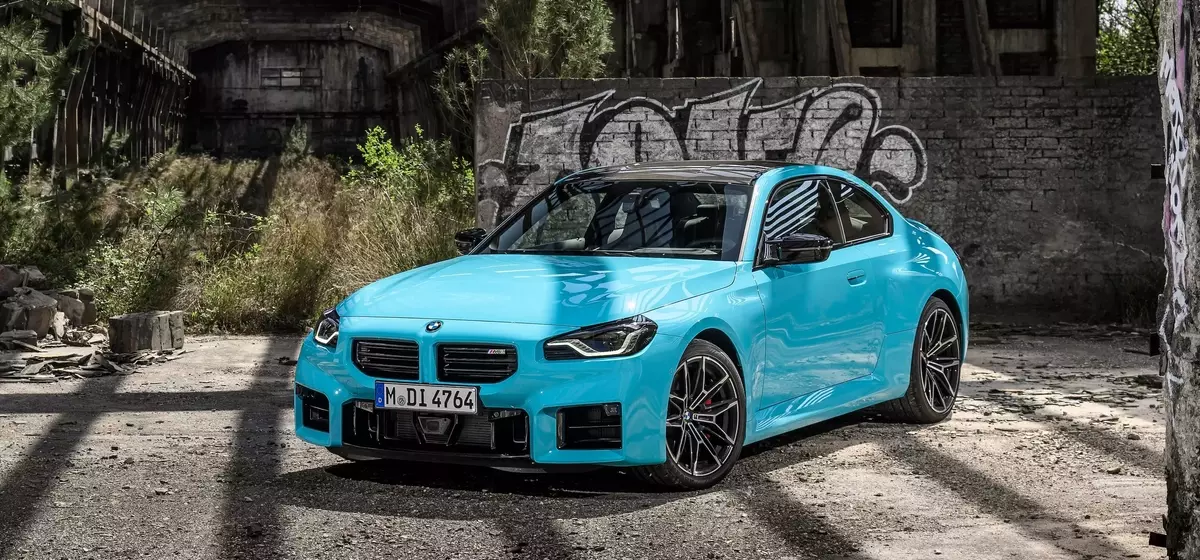2027 BMW M2 with M xDrive Unveiled