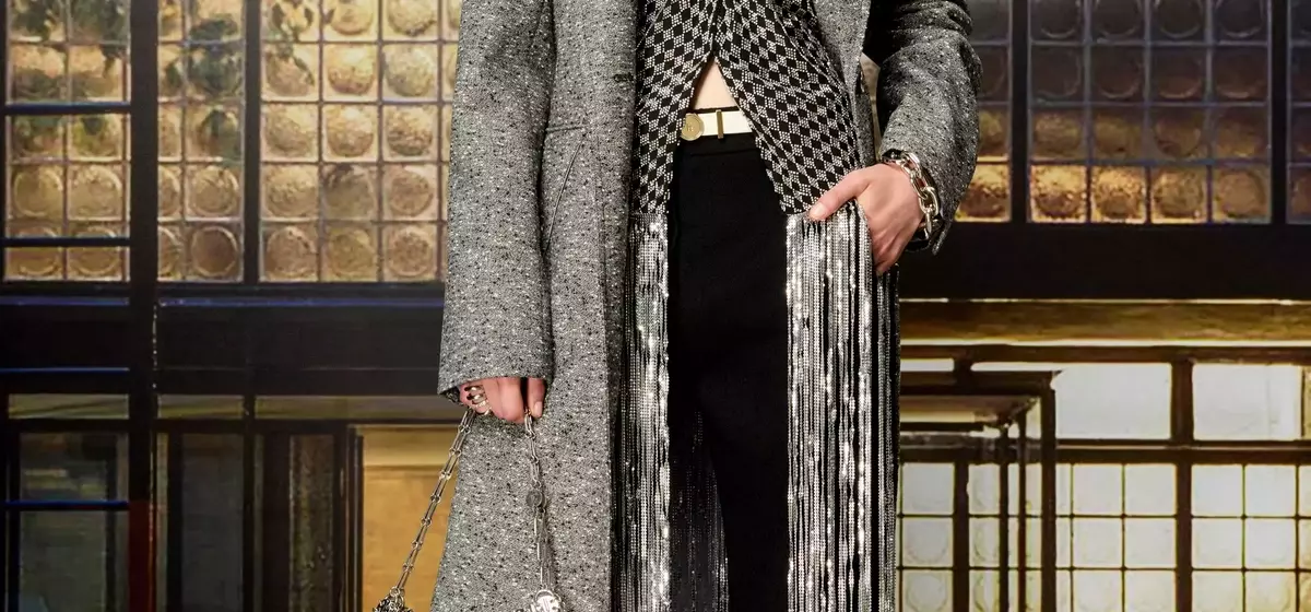 Rabanne's Resort 2027 Collection: A Pragmatic Approach to Festive Fashion