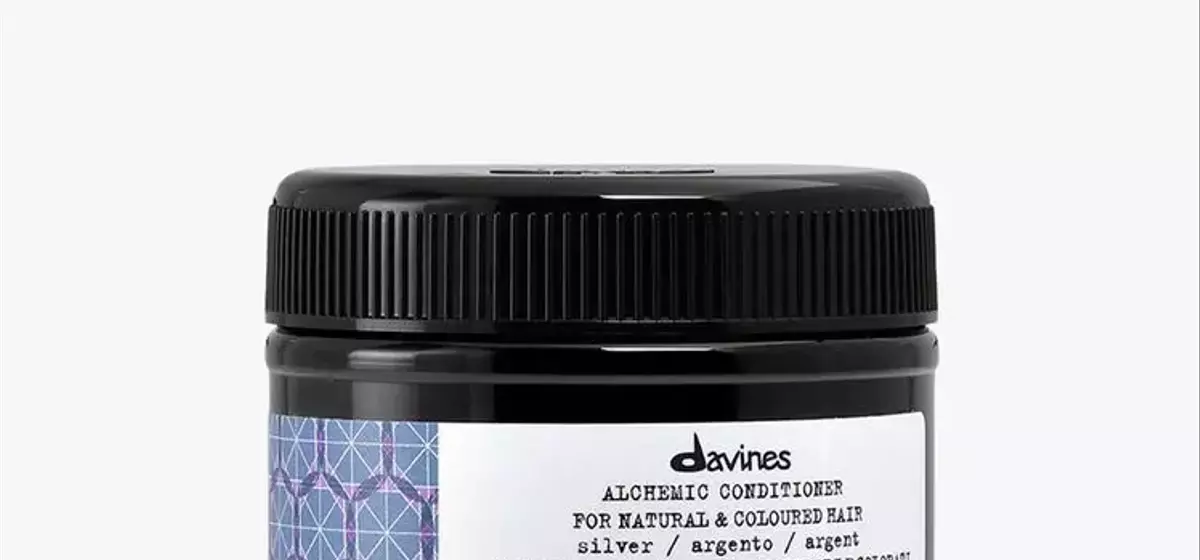 The Ultimate Guide to Color-Depositing Hair Masks for Lasting Vibrancy