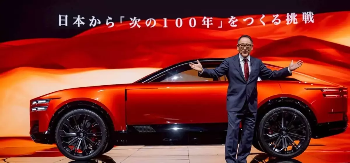 Toyota Chairman Expresses Concerns Over Industry's Rapid Shift to EVs