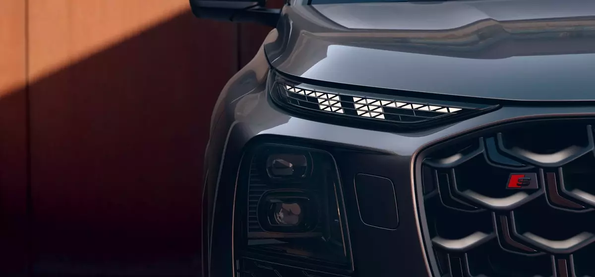 2027 Audi SQ7: Power, Luxury, and Advanced Technology Converge