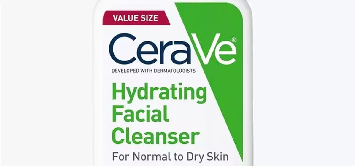 Laufey Shares Her Beauty Secrets and Reflections on Home