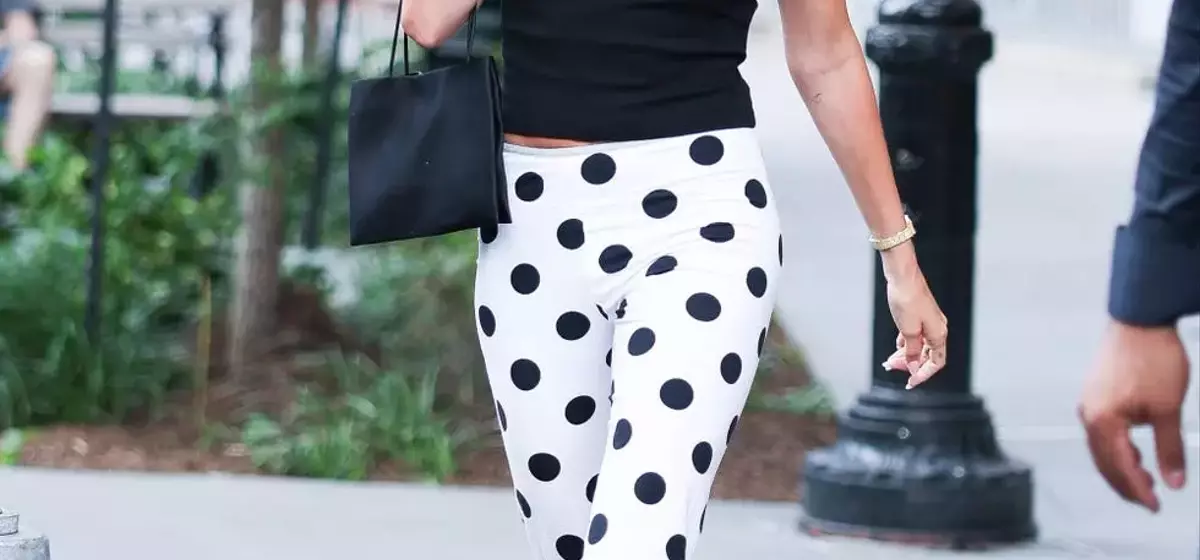 The Ultimate Guide to Pairing Shoes with Capri Pants