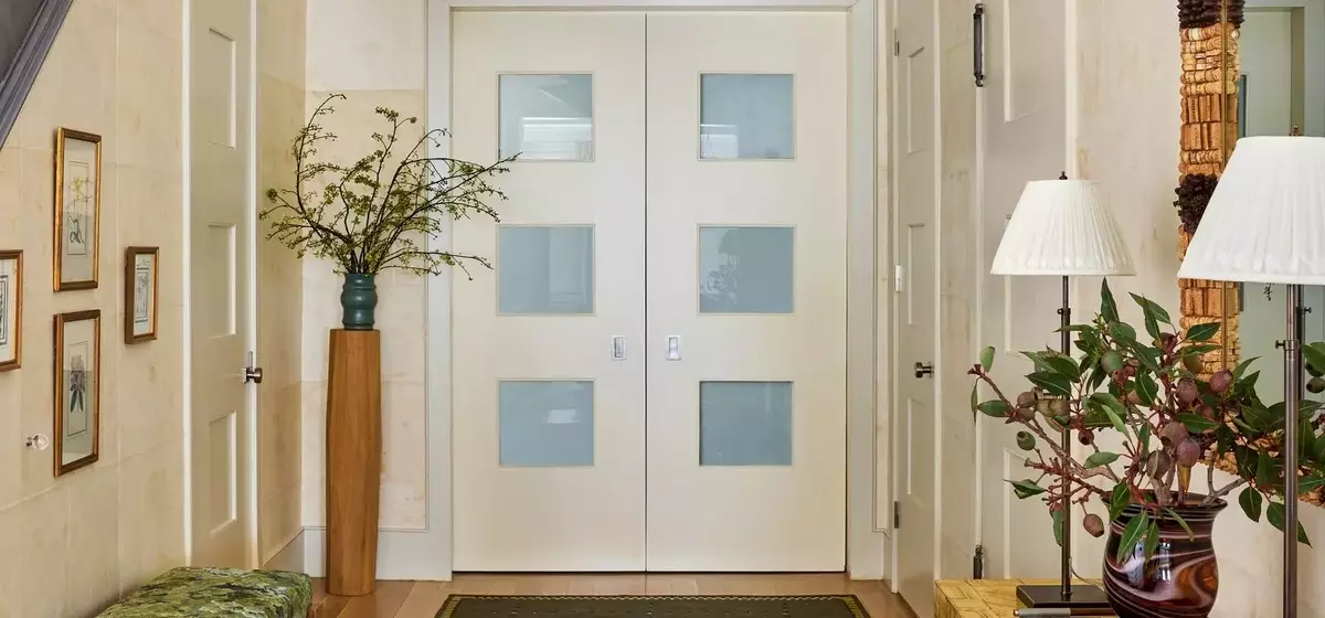 A Designer's Personal Touch in an Iconic Emery Roth Building