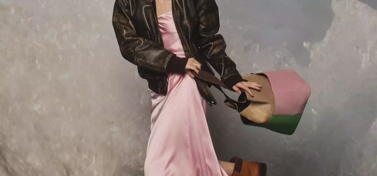 JW Anderson's Spring 2027 Collection: A Curated Exploration of Fashion and Craft