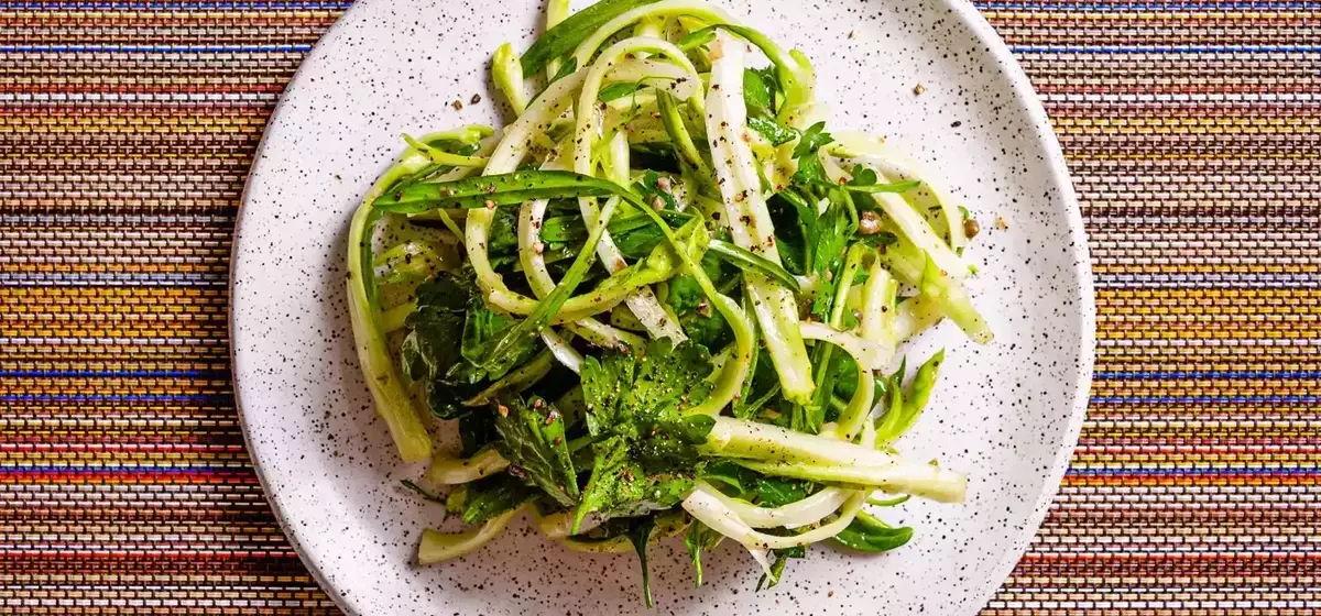 Puntarelle alla Romana: A Taste of Roman Tradition with an Endive Twist