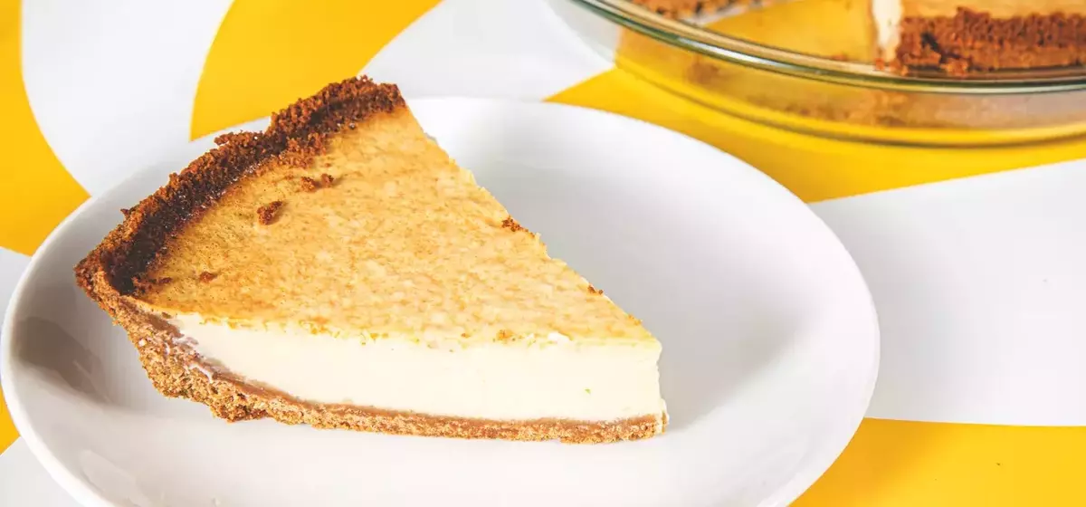Authentic Mexican Cheese Pie: A Delightfully Smooth and Creamy Dessert