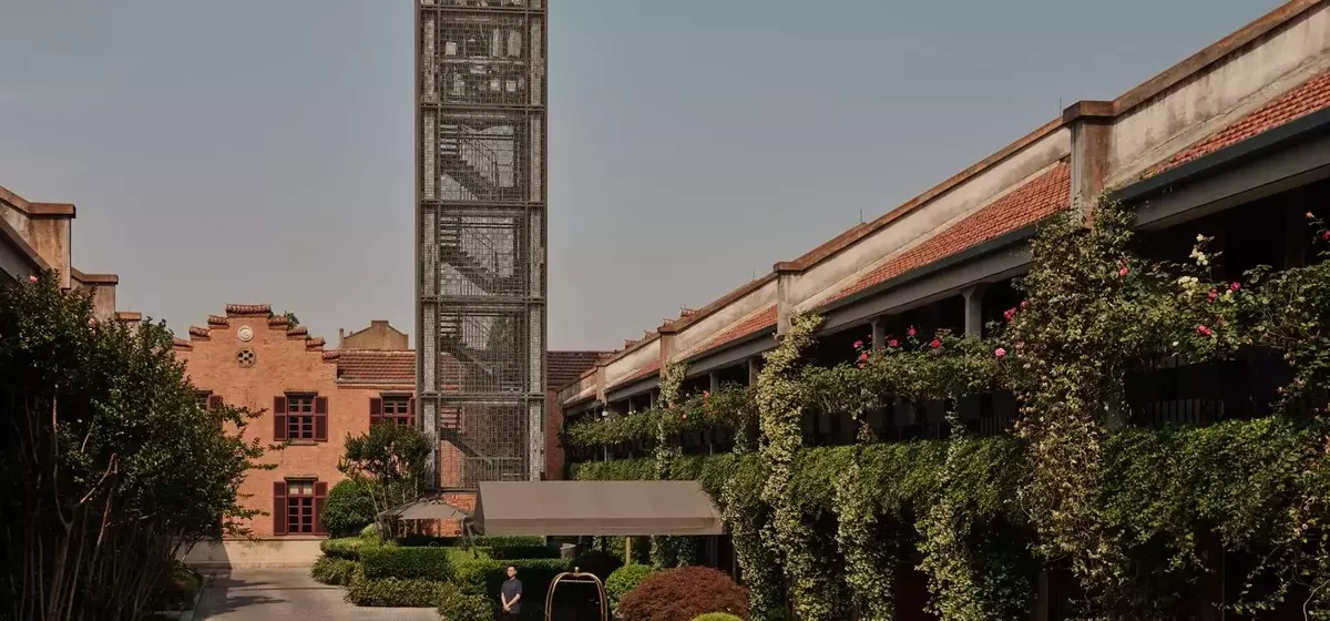 Discover Shanghai's Finest Hotels: A Blend of Tradition and Modernity
