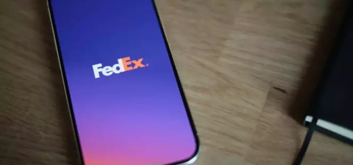FedEx's Strategic Moves: Dividend Increase and Freight Spin-Off
