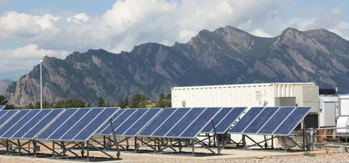Mizuho Elevates First Solar (FSLR) Price Target Amidst Tariff Optimism
