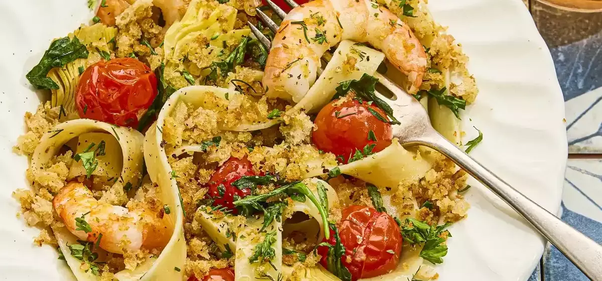 Mediterranean-Inspired Shrimp Pasta with Crispy Topping