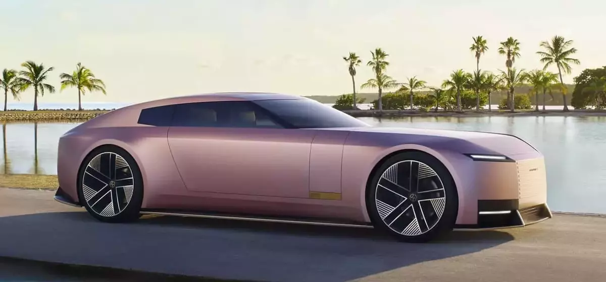 Jaguar's Electric Future: A Divisive Design and Market Challenges
