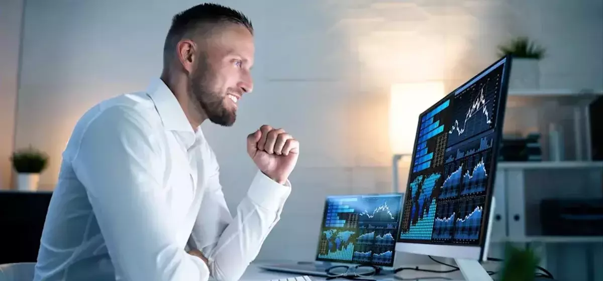 Top AI Stocks Poised for Strong Summer Growth