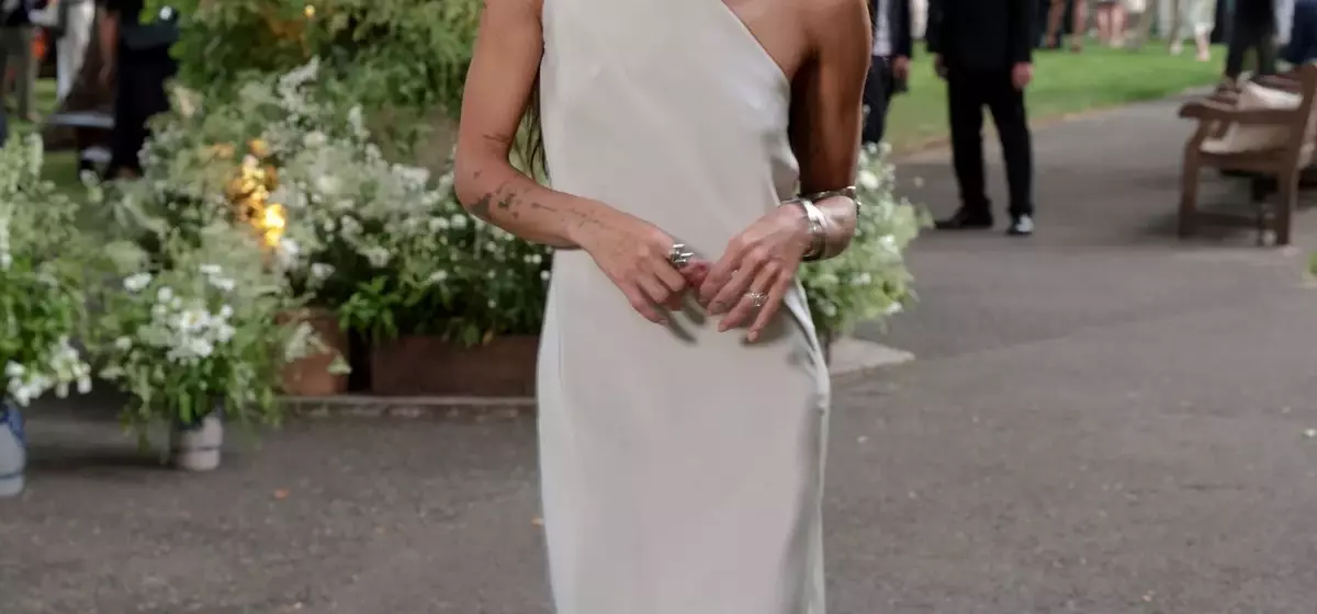 Zoë Kravitz's Bridal Style and Engagement Ring Spotlighted at London Event
