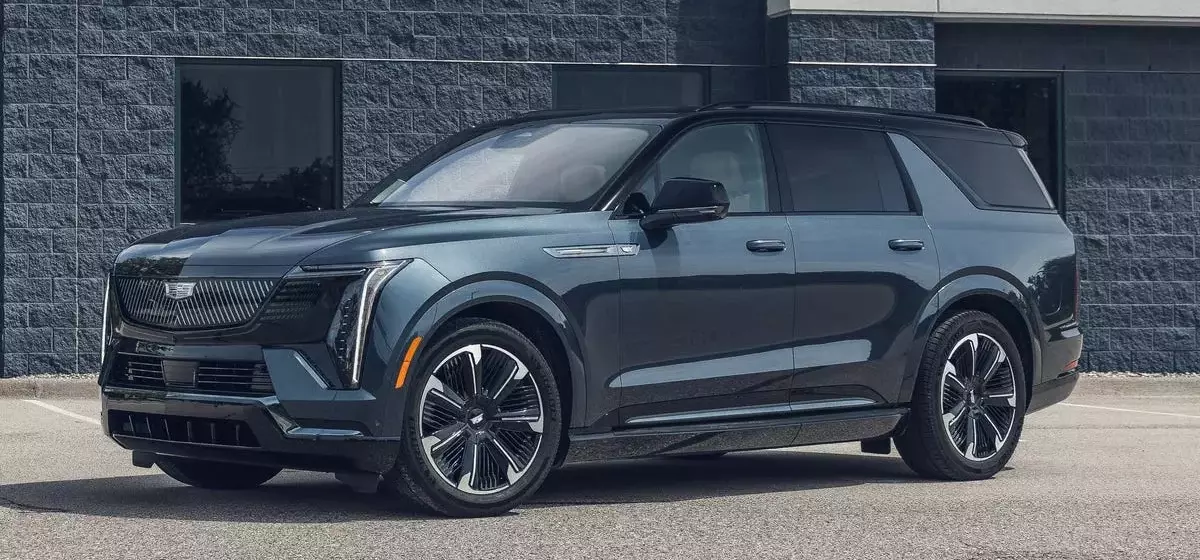 2026 Cadillac Escalade IQ and IQL: A New Era of Electric Luxury SUVs